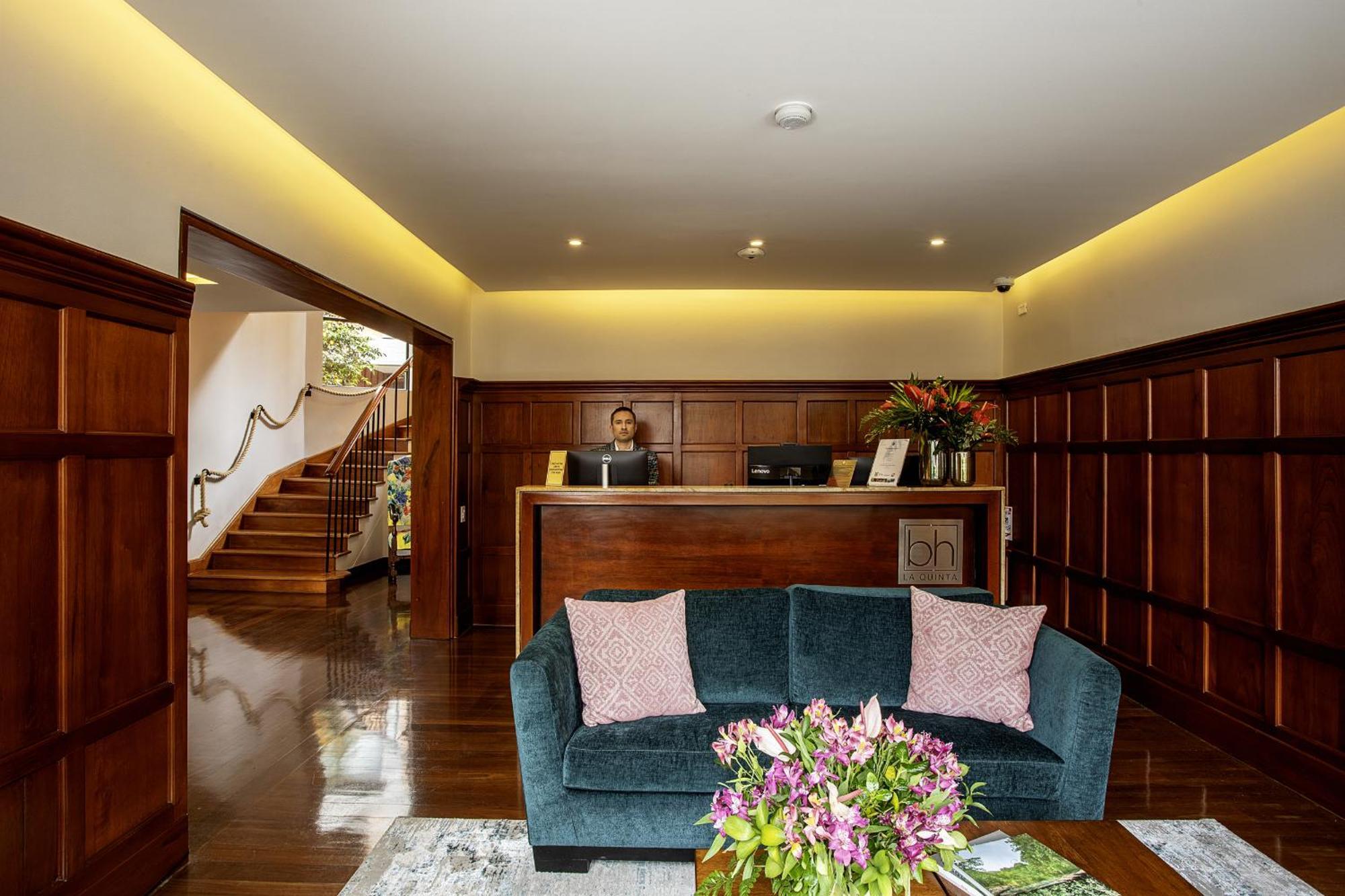 Hotel Bh La Quinta โบโกตา ภายนอก รูปภาพ