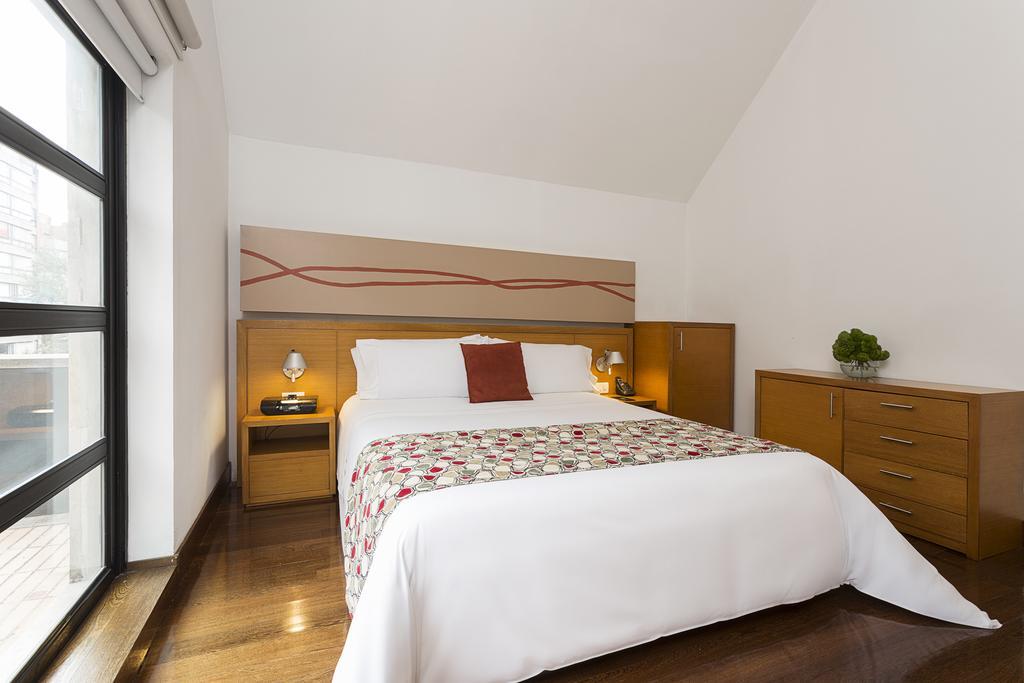 Hotel Bh La Quinta โบโกตา ภายนอก รูปภาพ