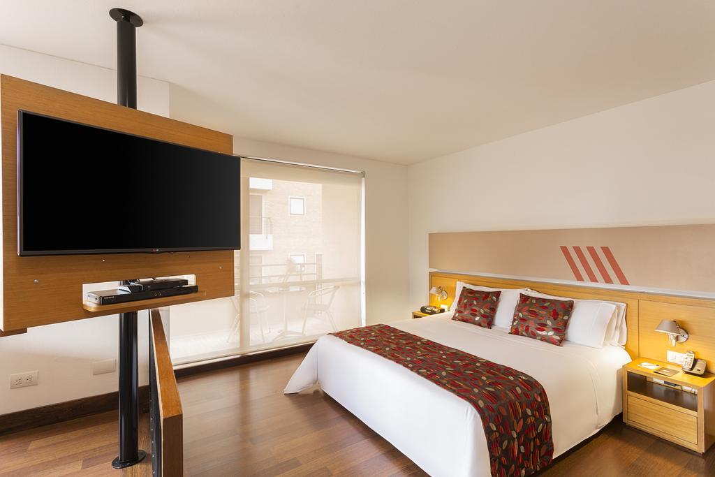 Hotel Bh La Quinta โบโกตา ภายนอก รูปภาพ