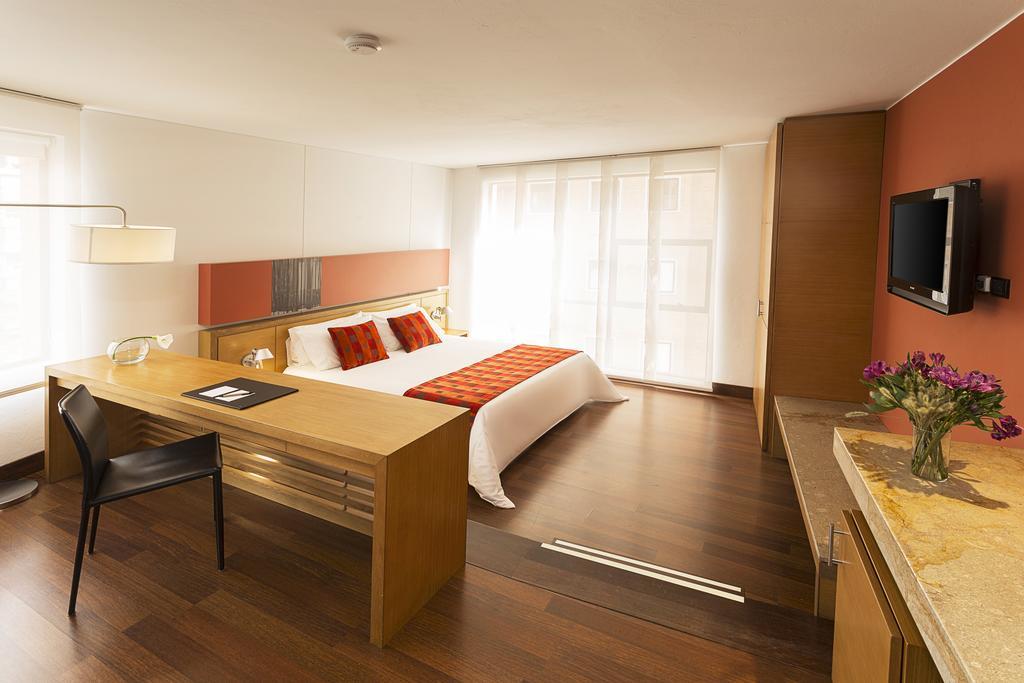 Hotel Bh La Quinta โบโกตา ภายนอก รูปภาพ
